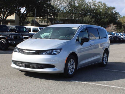 2026 Chrysler Voyager VOYAGER LX