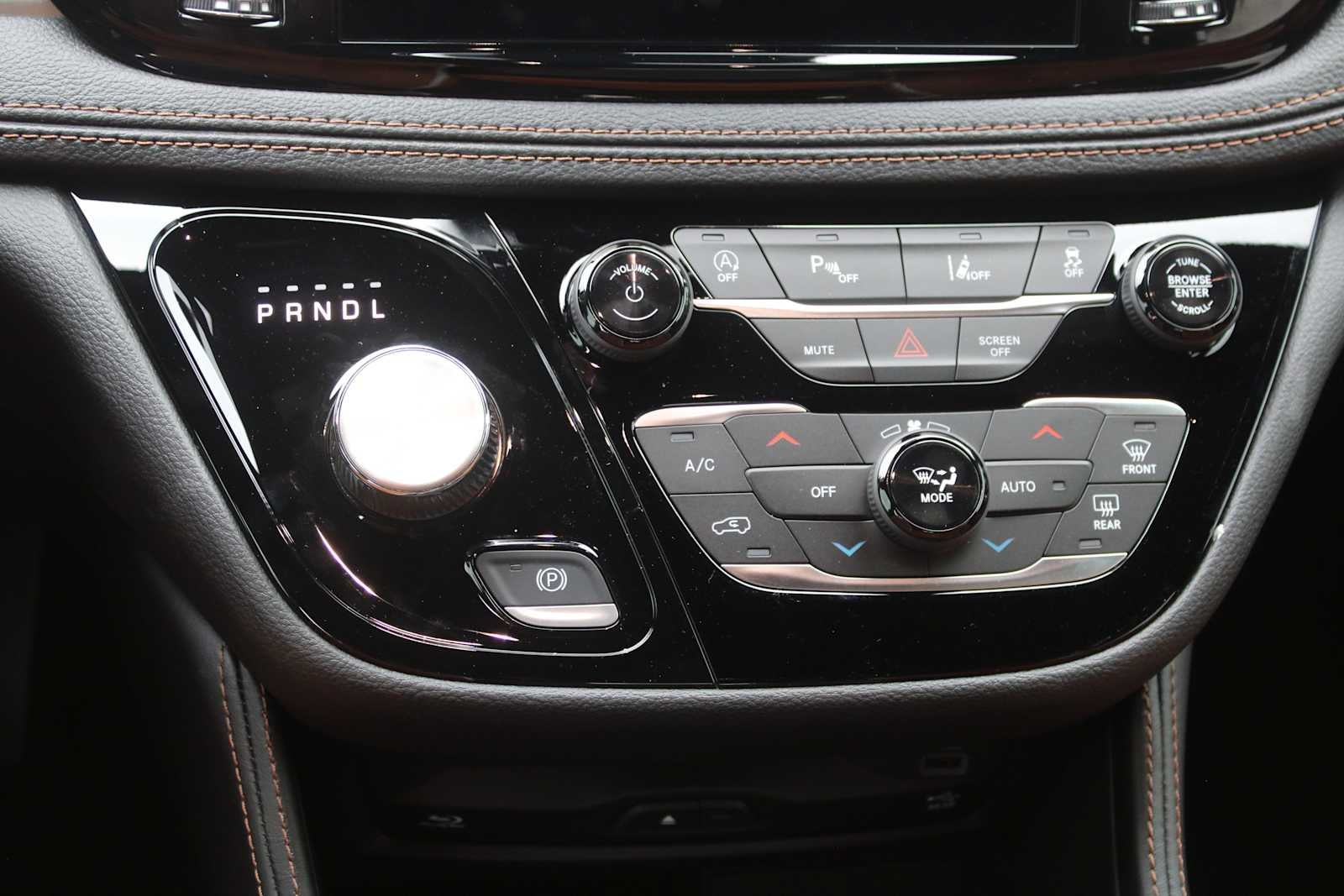 2026 Chrysler Pacifica PACIFICA PINNACLE