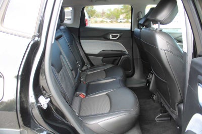 2022 Jeep Compass Latitude FWD