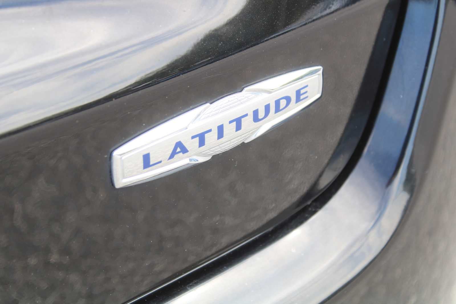 2022 Jeep Compass Latitude FWD