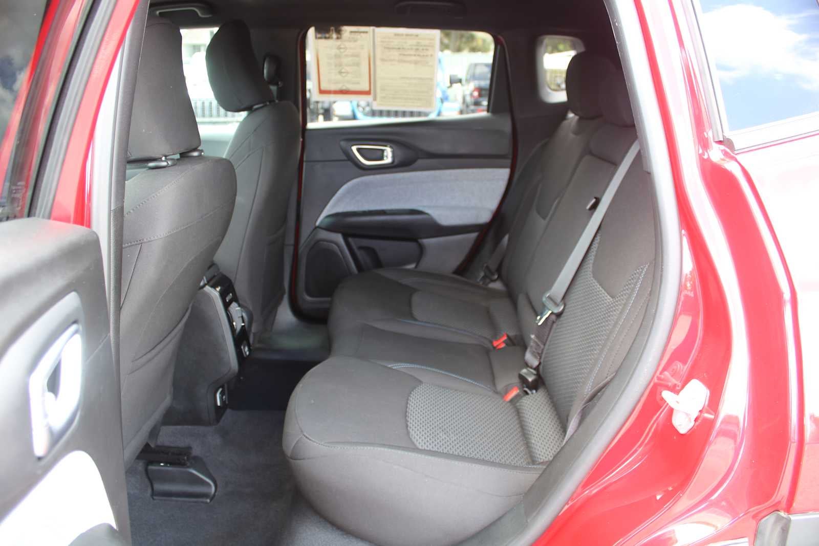 2025 Jeep Compass Sport