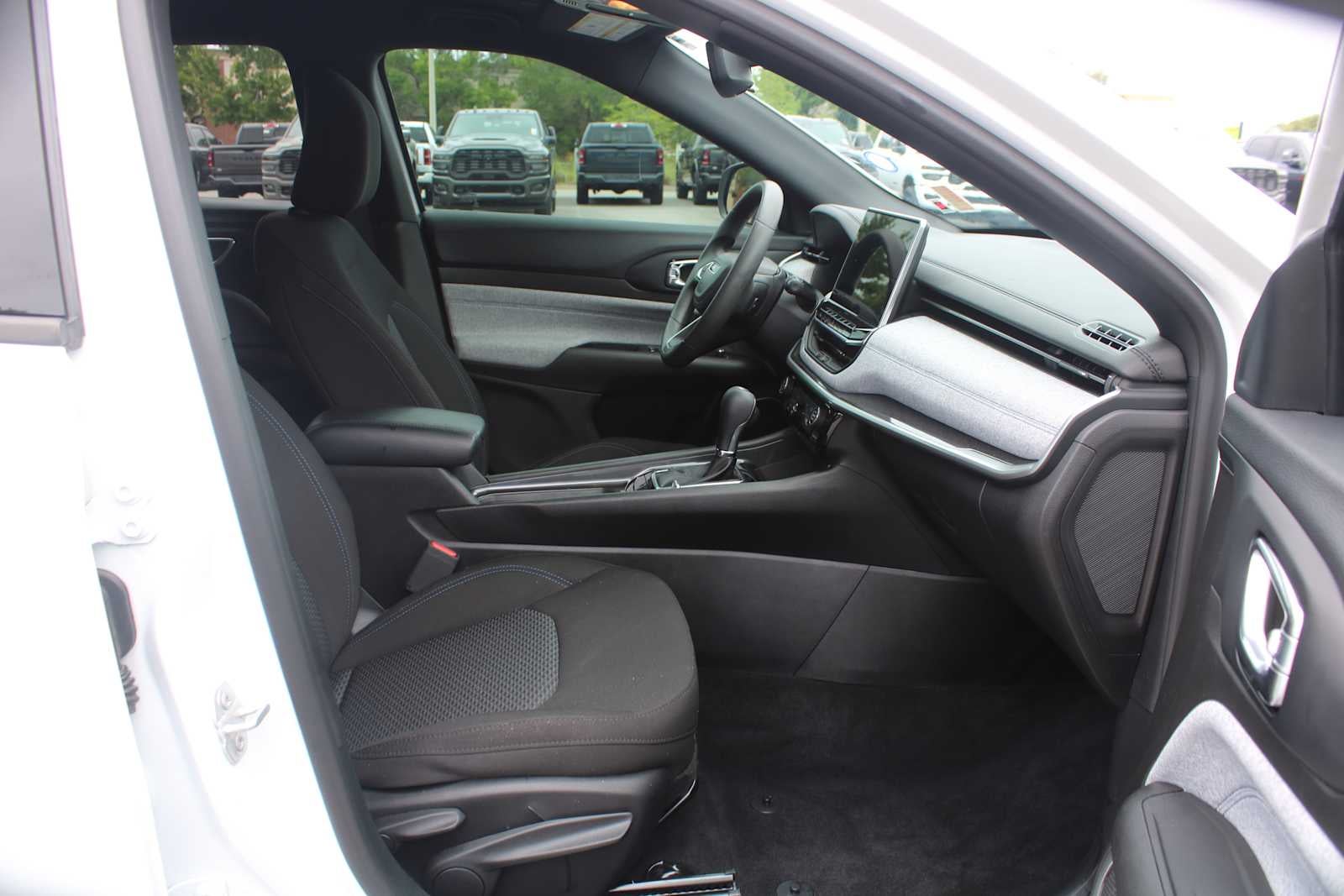2024 Jeep Compass Sport