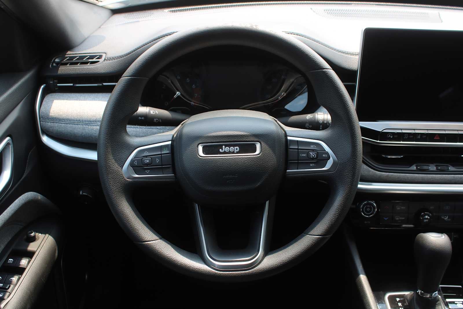 2023 Jeep Compass Sport