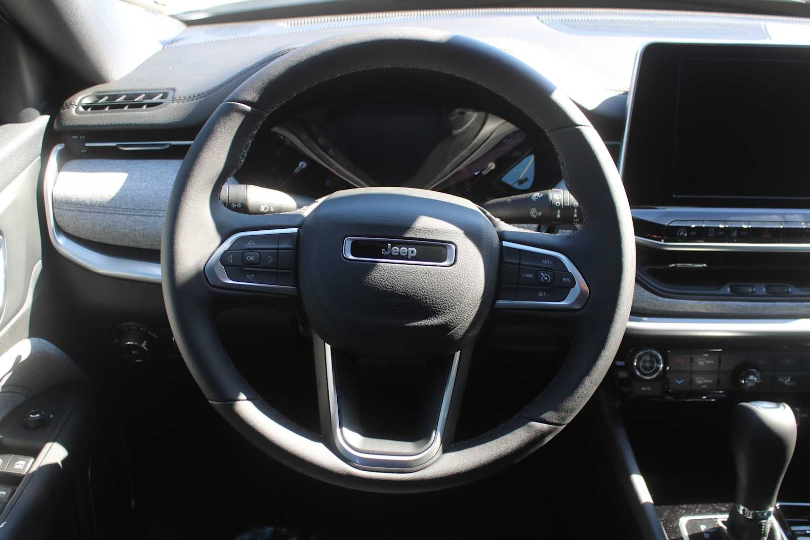 2026 Jeep Compass COMPASS LATITUDE 4X4