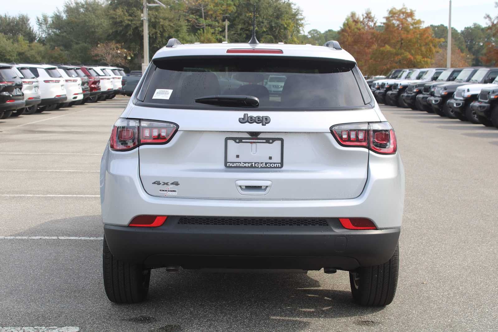 2026 Jeep Compass COMPASS LATITUDE ALTITUDE 4X4