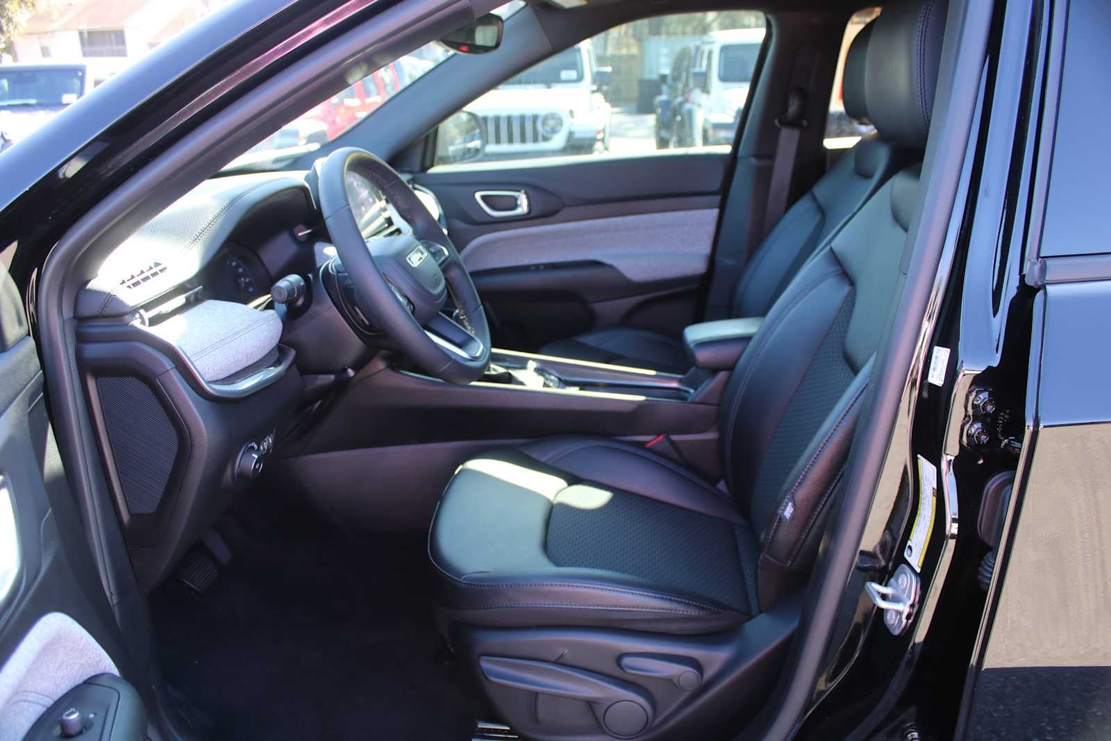 2025 Jeep Compass Latitude 4x4