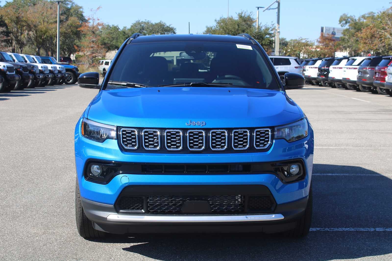 2026 Jeep Compass COMPASS LIMITED 4X4