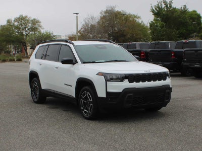 2026 Jeep Cherokee CHEROKEE LAREDO 4X4
