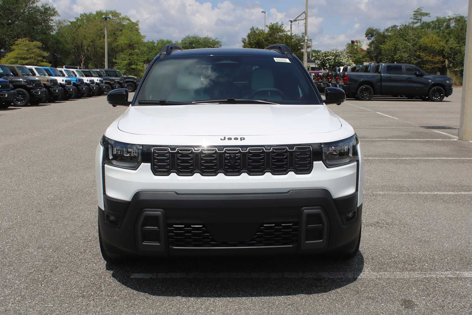 2026 Jeep Cherokee Overland
