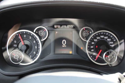 2026 RAM Ram 3500 RAM 3500 TRADESMAN CREW CAB 4X4 6'4' BOX