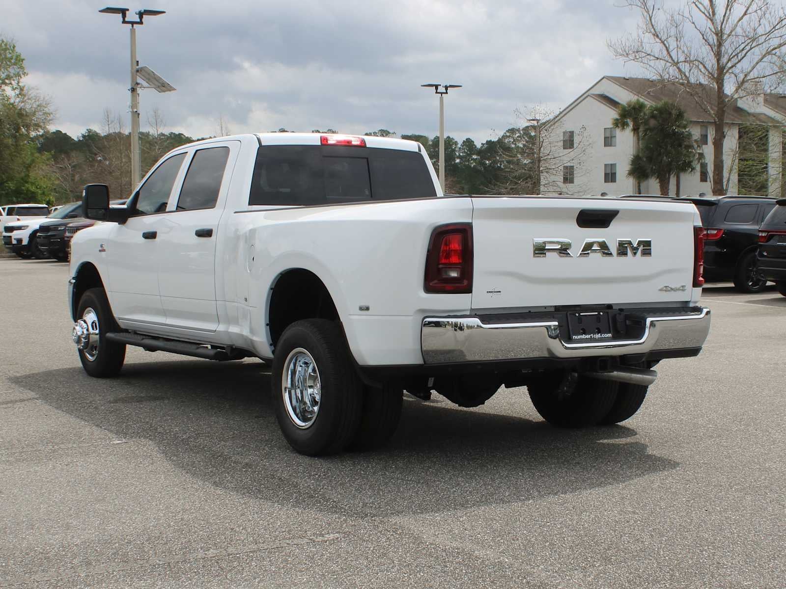 2026 RAM Ram 3500 RAM 3500 TRADESMAN CREW CAB 4X4 8' BOX