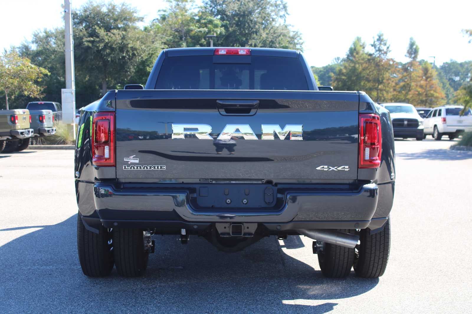 2026 RAM Ram 3500 RAM 3500 LARAMIE CREW CAB 4X4 8' BOX