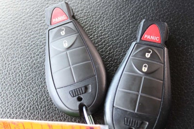 2021 RAM 1500 Classic Tradesman Crew Cab 4x4 5'7' Box