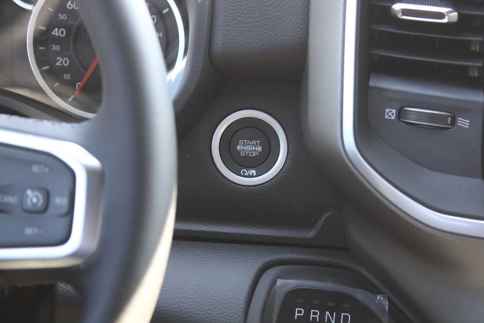 2026 RAM Ram 1500 RAM 1500 BIG HORN CREW CAB 4X2 5'7' BOX