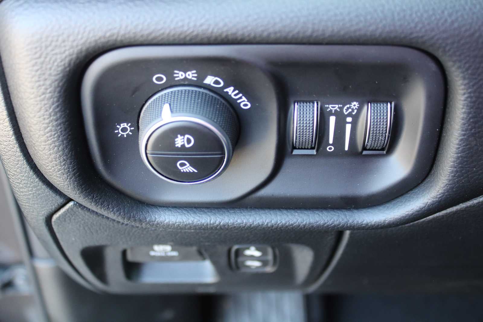 2026 RAM Ram 1500 RAM 1500 BIG HORN CREW CAB 4X2 5'7' BOX