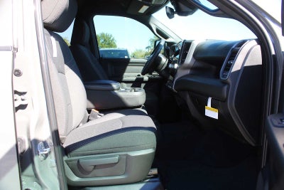 2027 RAM 2500 Black Express