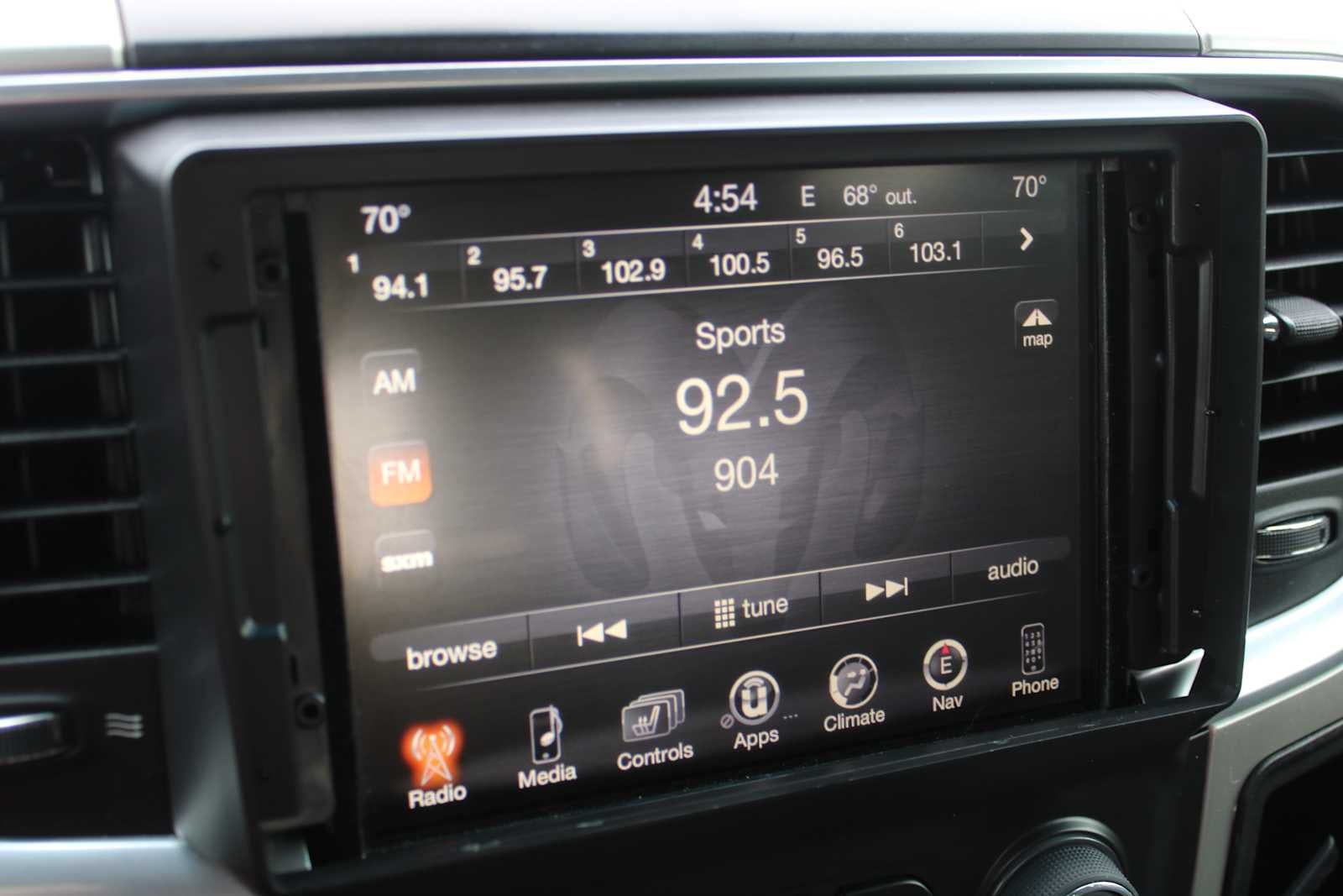 2017 RAM 2500 Big Horn Crew Cab 4x4 6'4' Box