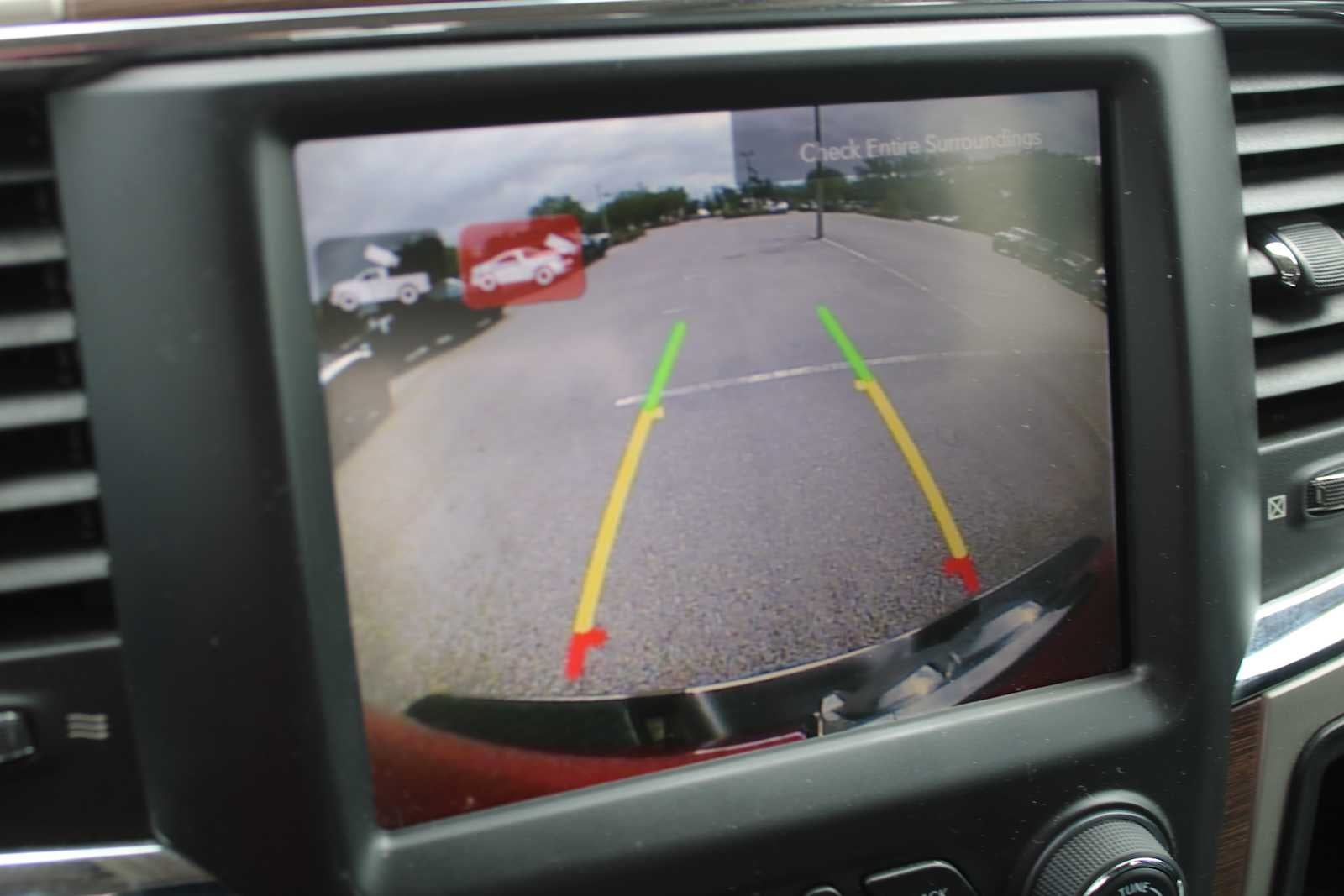 2017 RAM 2500 Laramie Crew Cab 4x4 6'4' Box