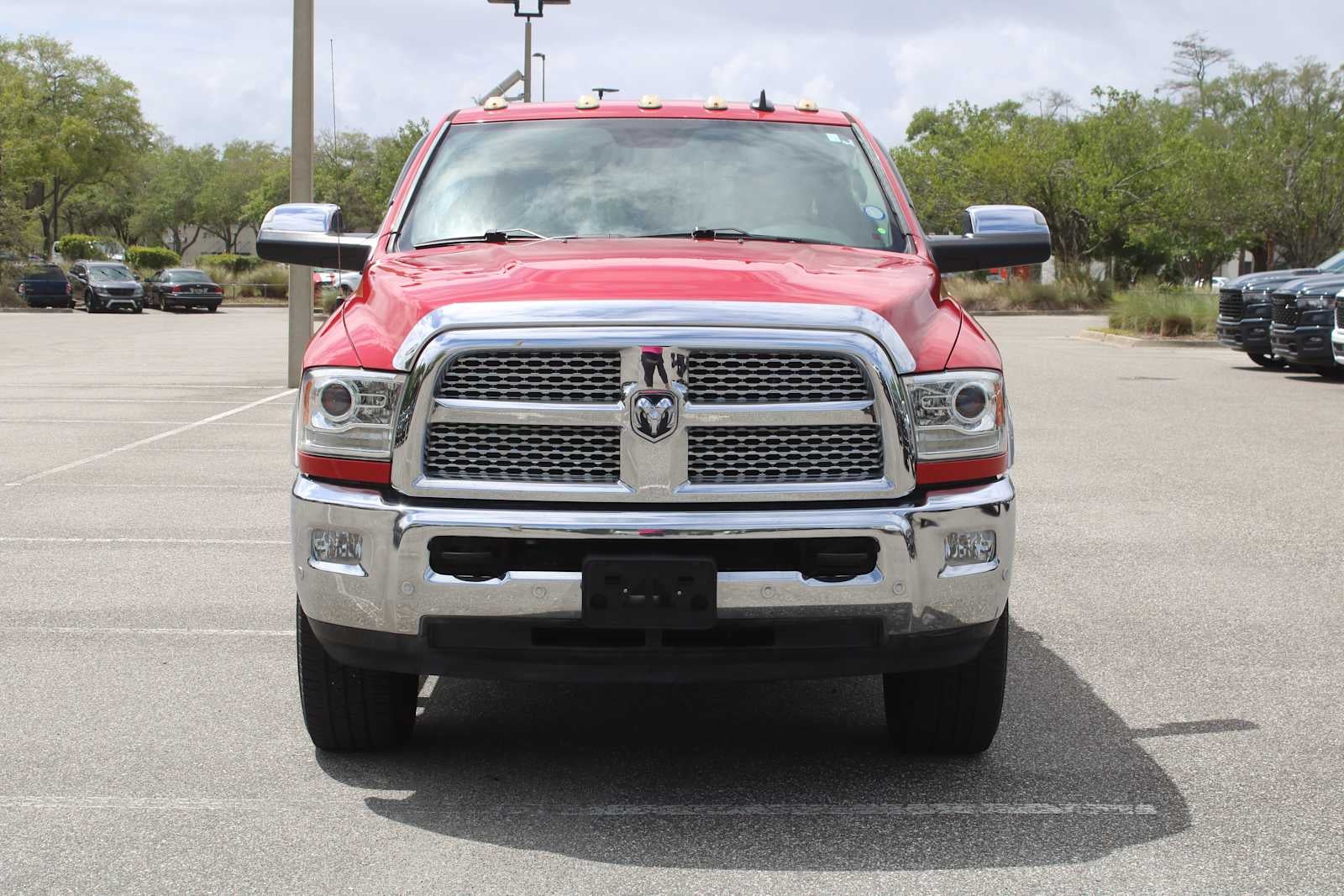 2017 RAM 2500 Laramie Crew Cab 4x4 6'4' Box