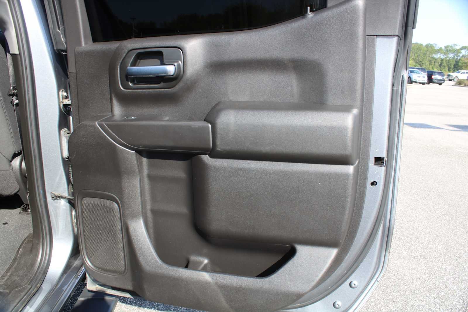 2021 Chevrolet Silverado 1500 4WD Crew Cab Short Bed LT