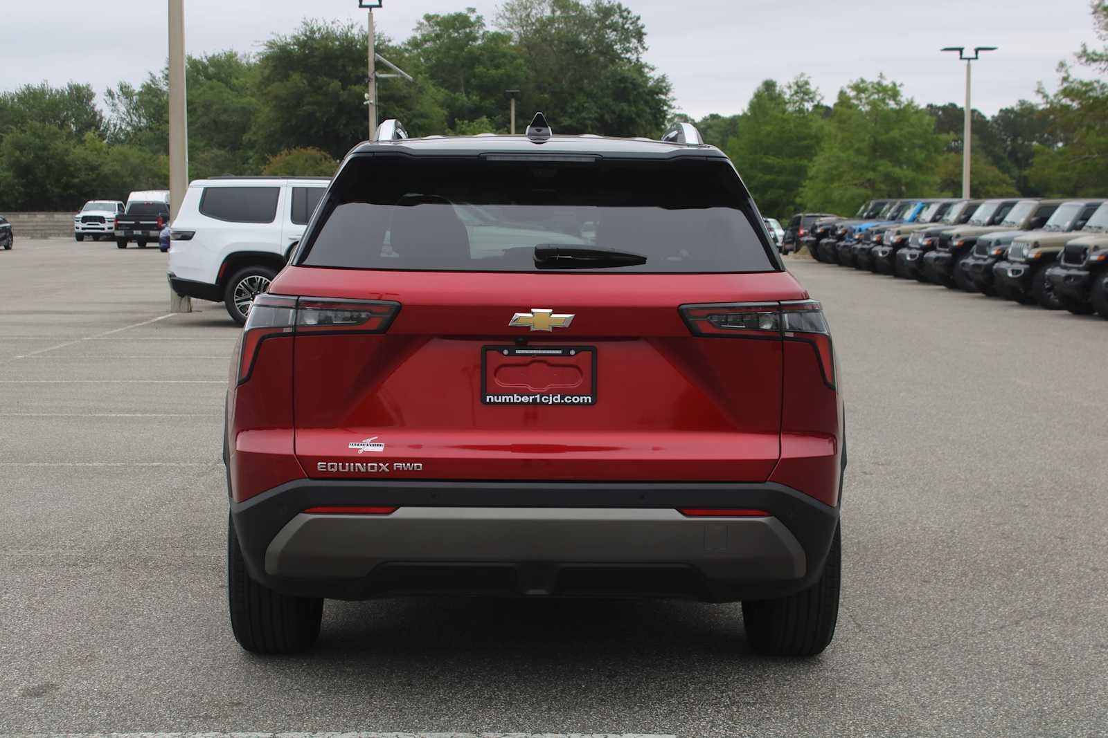 2025 Chevrolet Equinox AWD LT