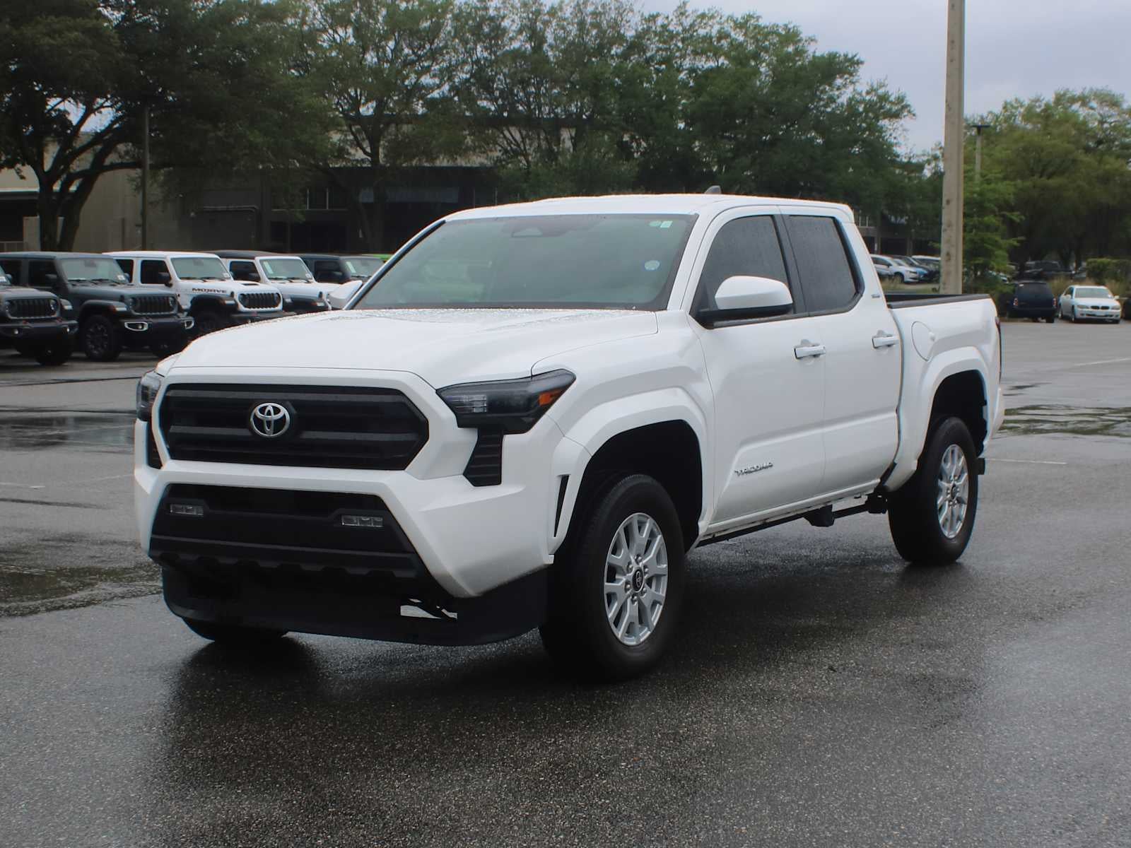 2024 Toyota Tacoma SR5
