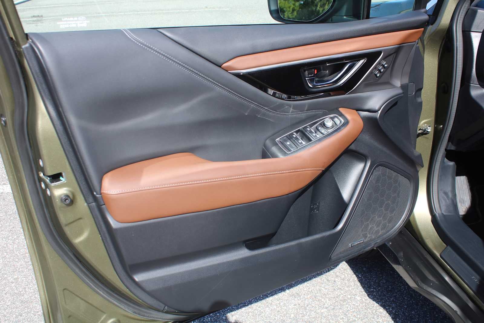 2022 Subaru Outback Touring XT