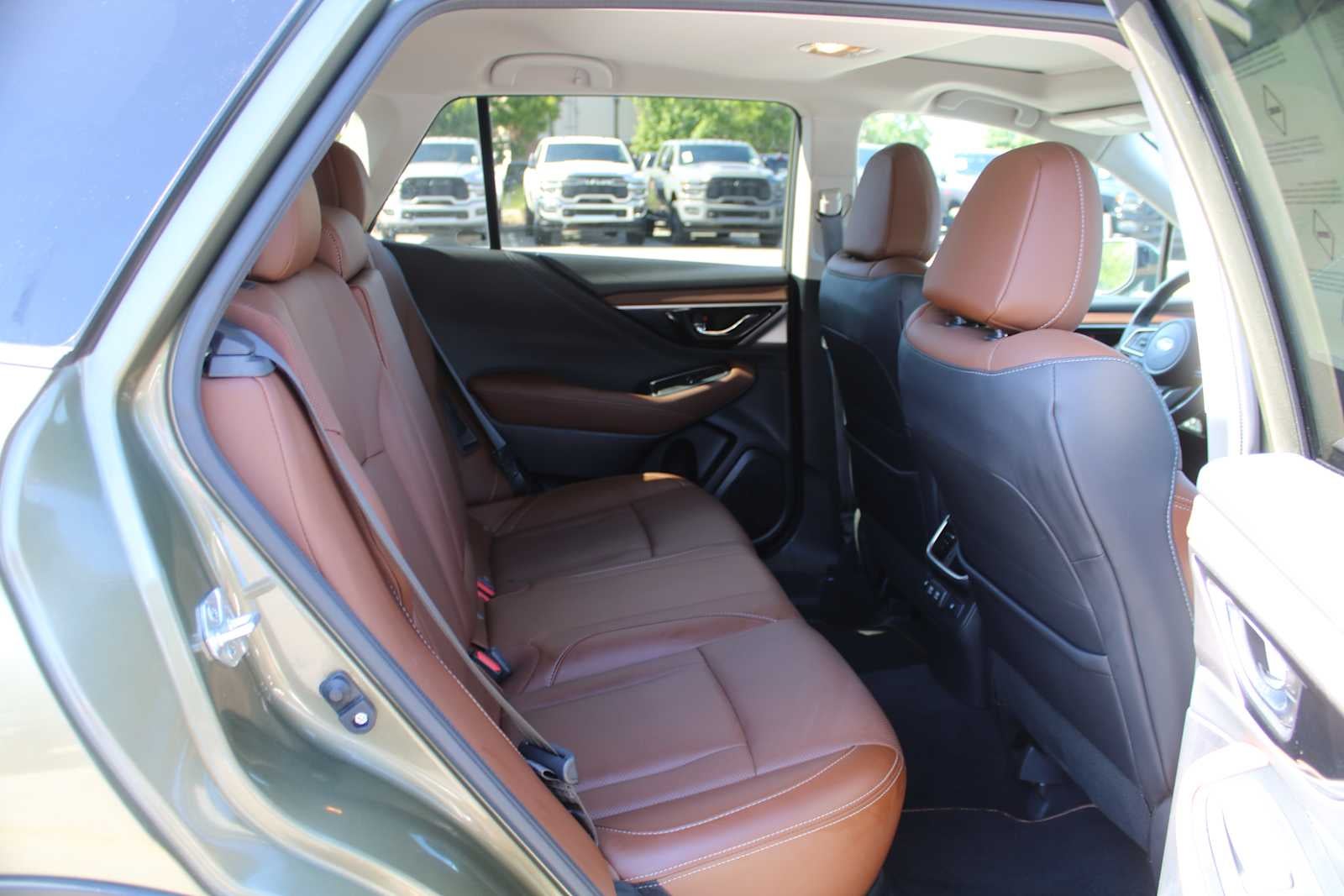 2022 Subaru Outback Touring XT