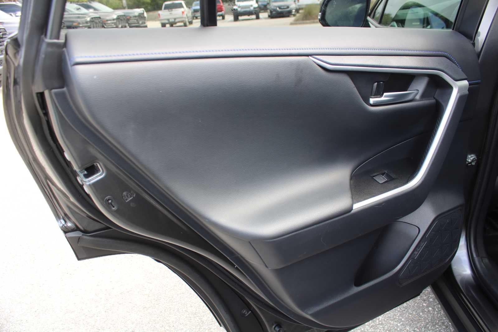 2025 Toyota RAV4 Hybrid XSE