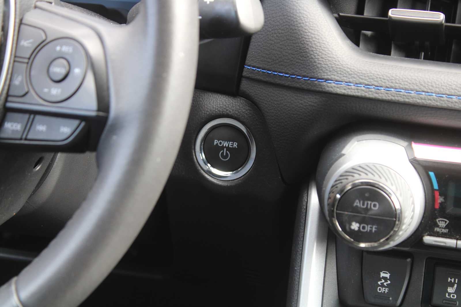 2025 Toyota RAV4 Hybrid XSE