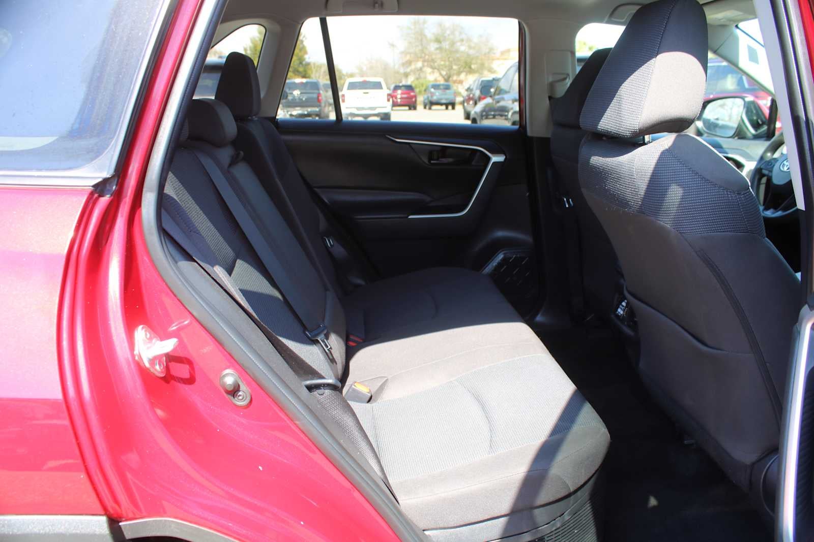 2023 Toyota RAV4 Hybrid LE