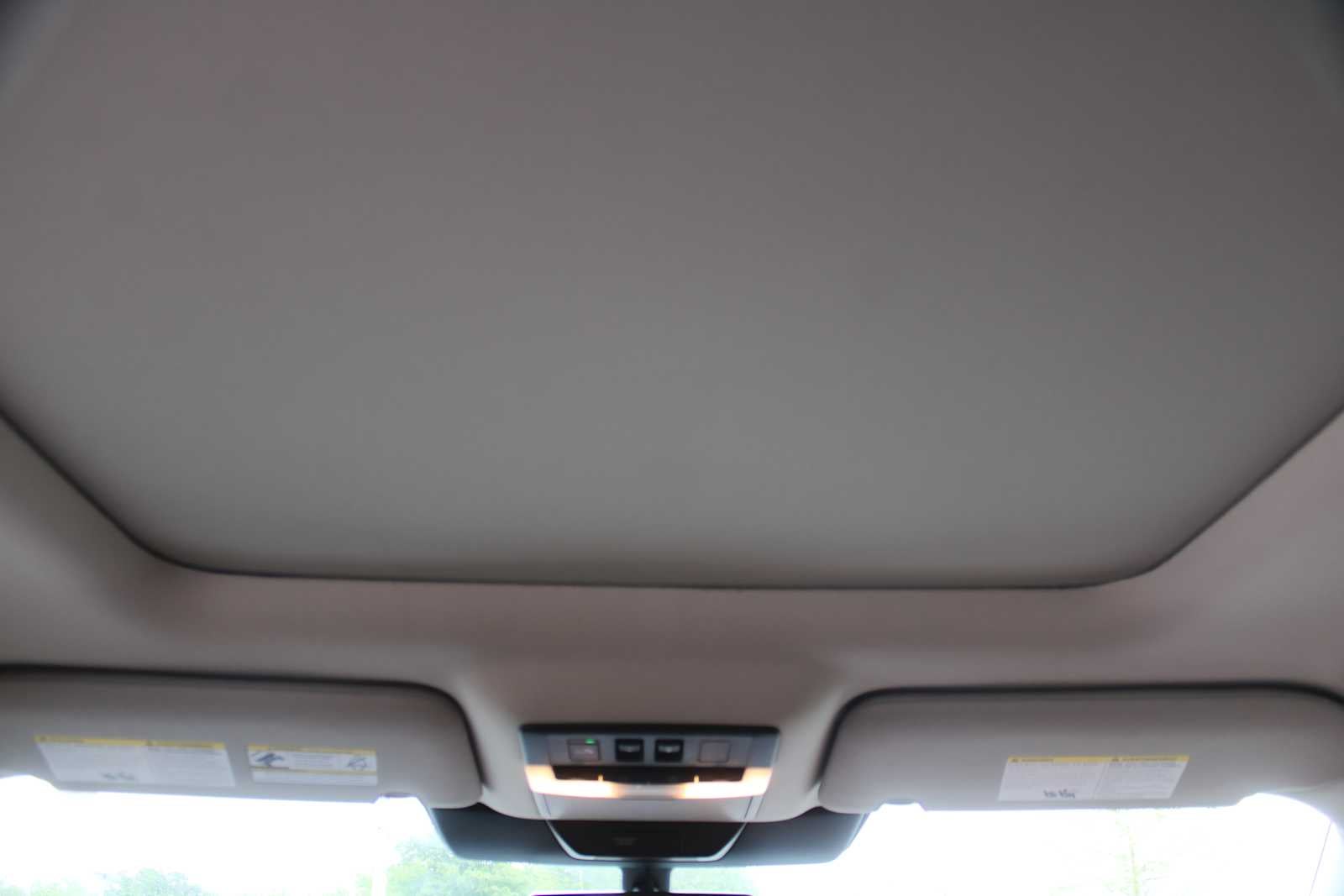 2025 Nissan Pathfinder Platinum FWD