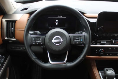 2025 Nissan Pathfinder Platinum FWD