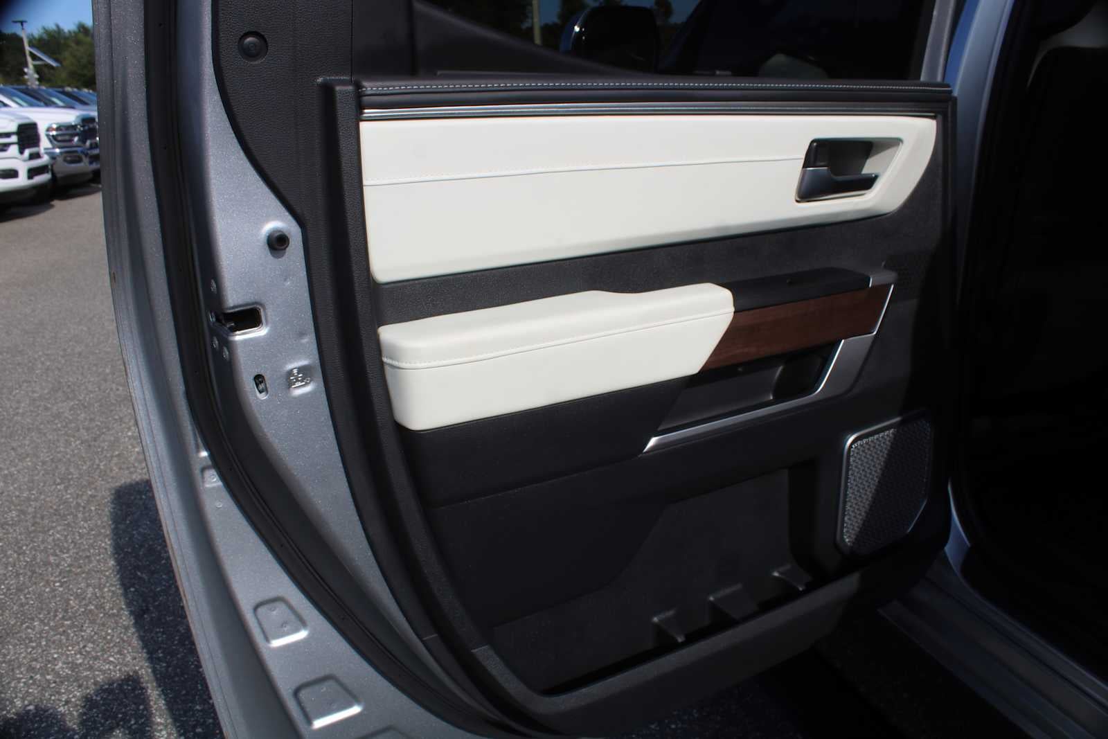 2024 Toyota Tundra Capstone Hybrid