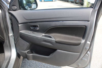 2025 Mitsubishi Outlander Sport LE