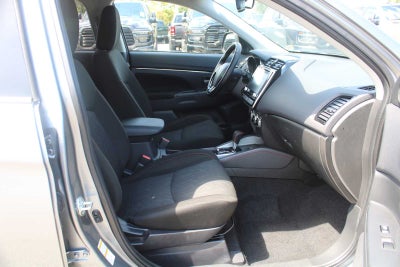 2025 Mitsubishi Outlander Sport LE