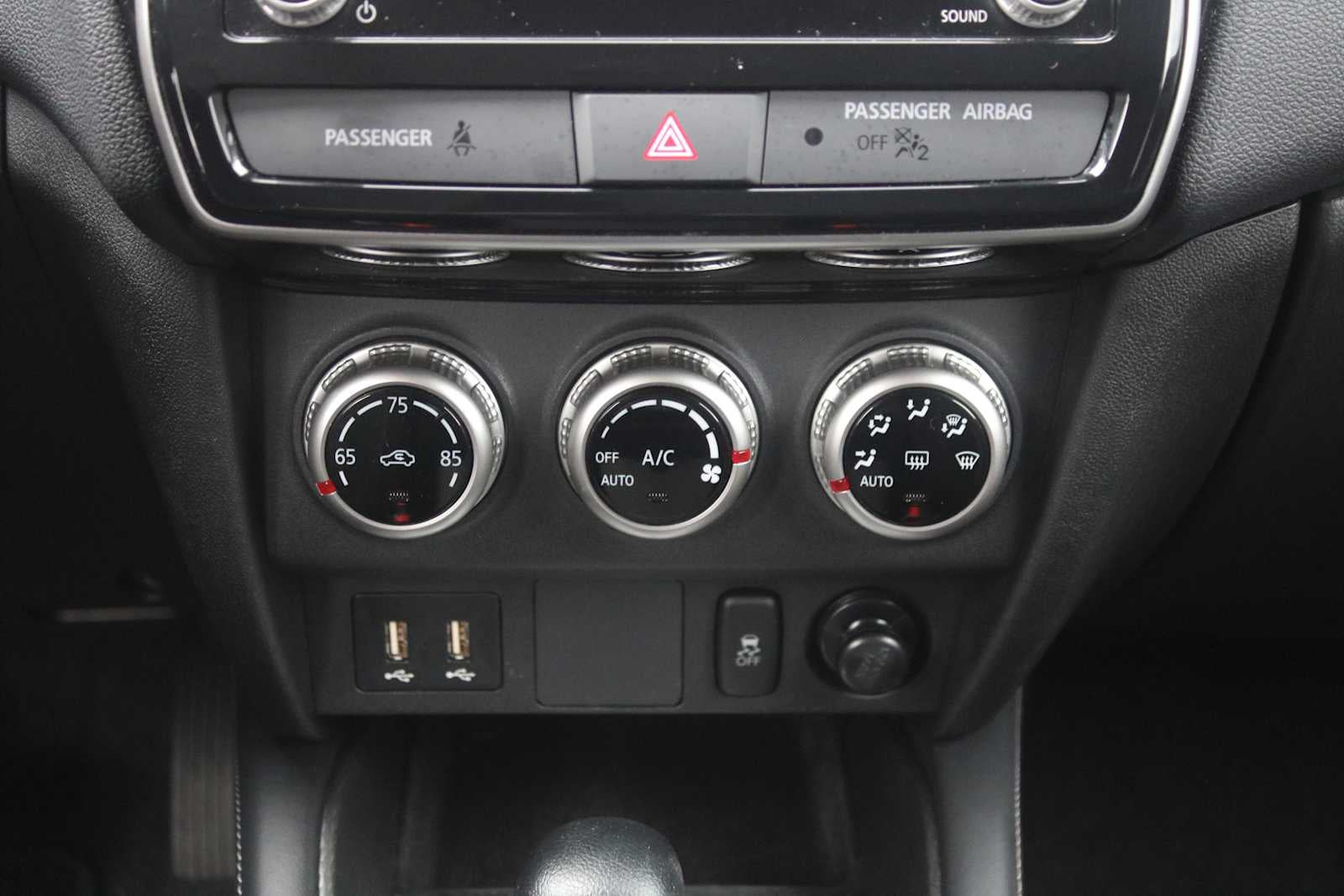 2026 Mitsubishi Outlander Sport ES