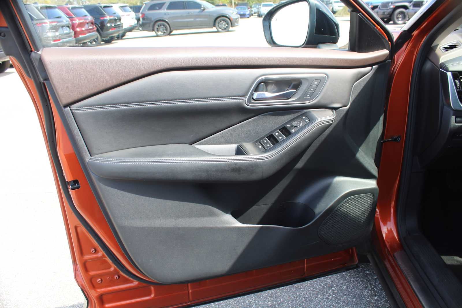 2022 Nissan Rogue Platinum FWD