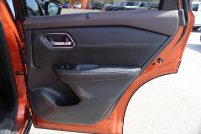 2022 Nissan Rogue Platinum FWD