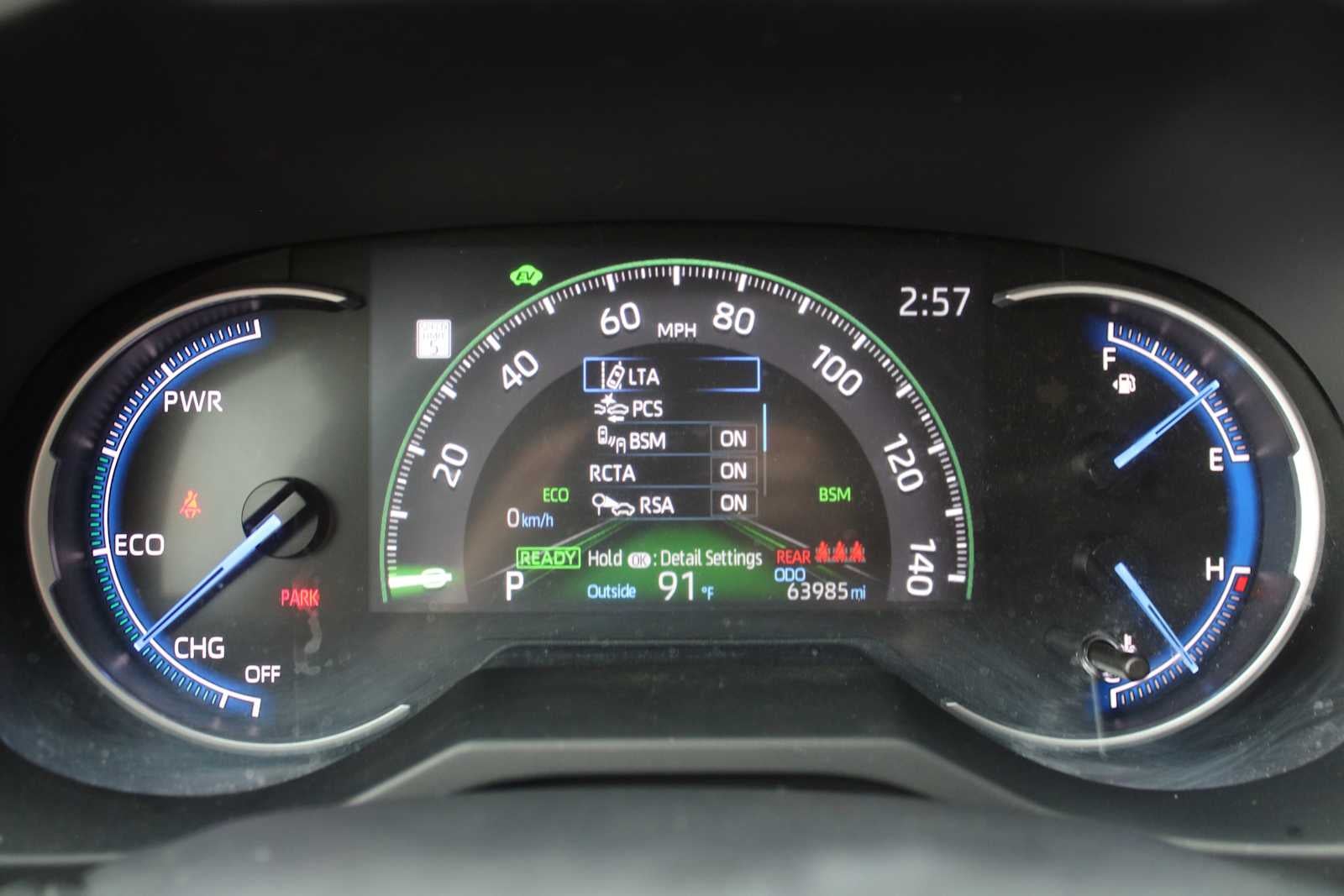 2023 Toyota RAV4 Hybrid XLE Premium