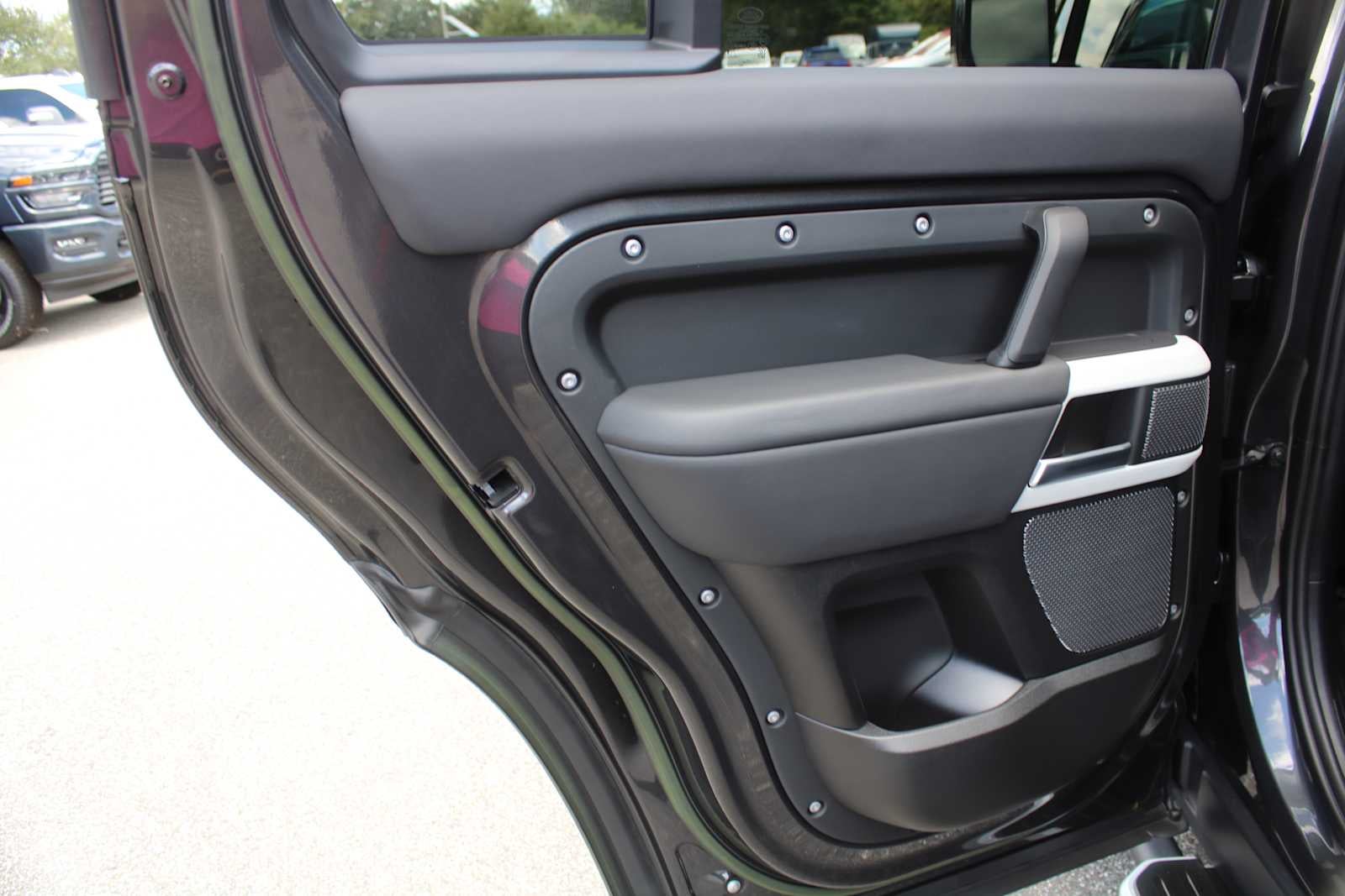 2023 Land Rover Defender S