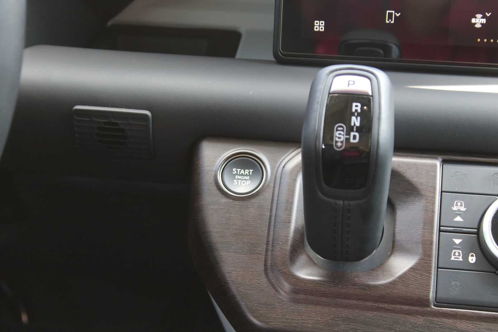 2023 Land Rover Defender S