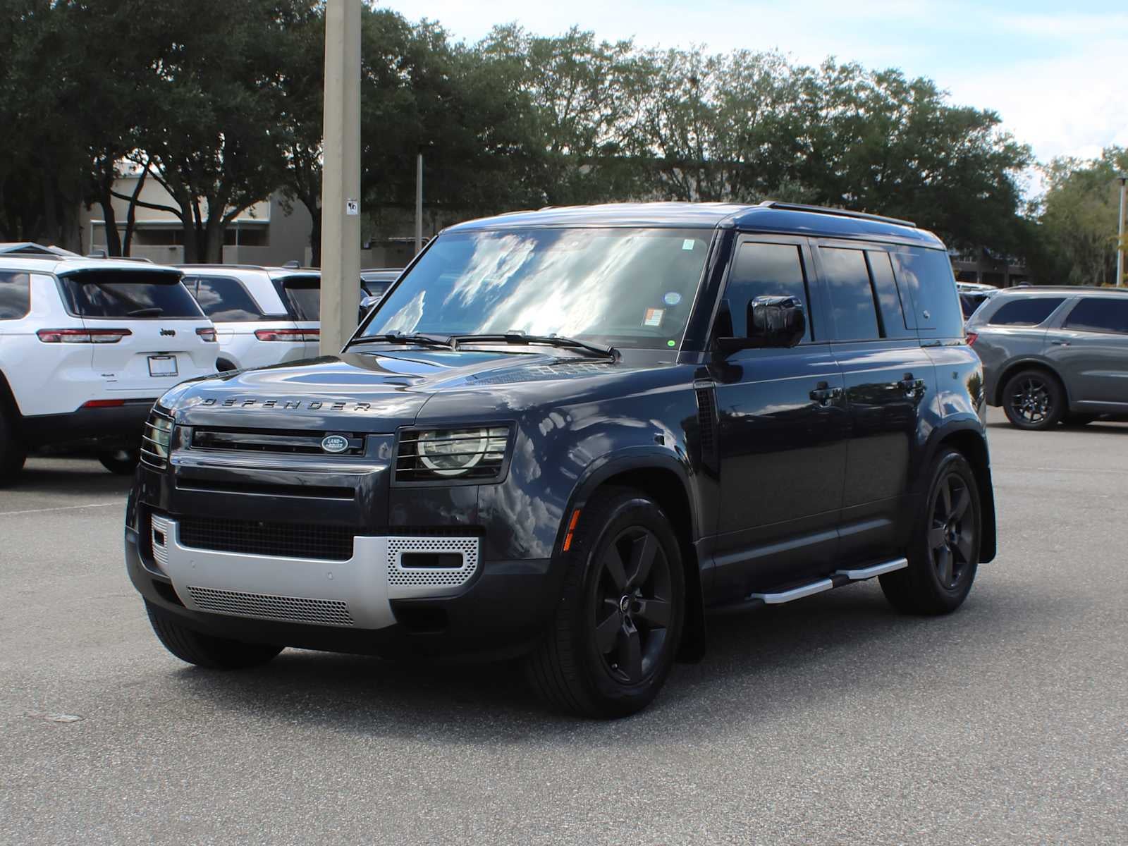 2023 Land Rover Defender S