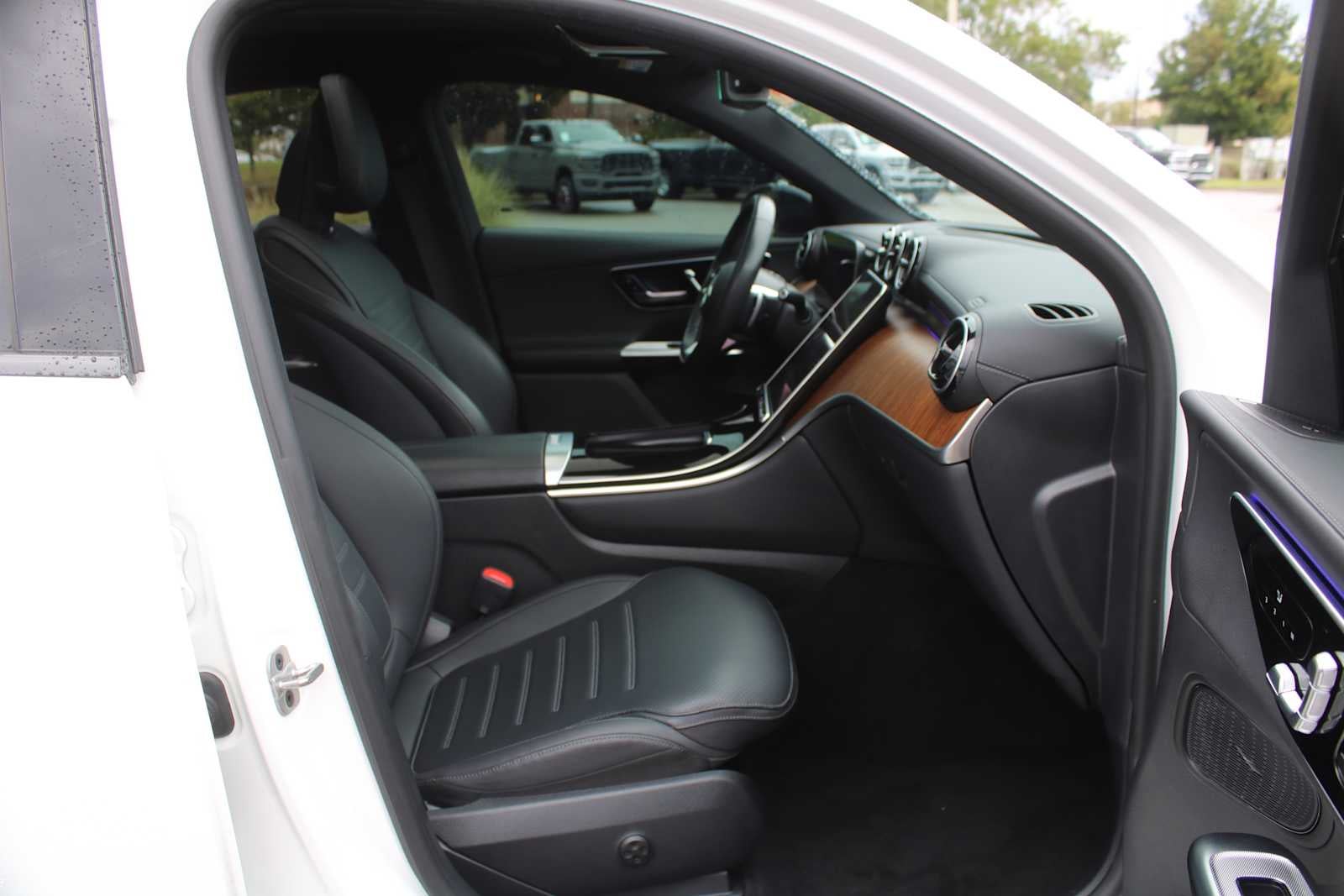 2024 Mercedes-Benz GLC 300 GLC 300