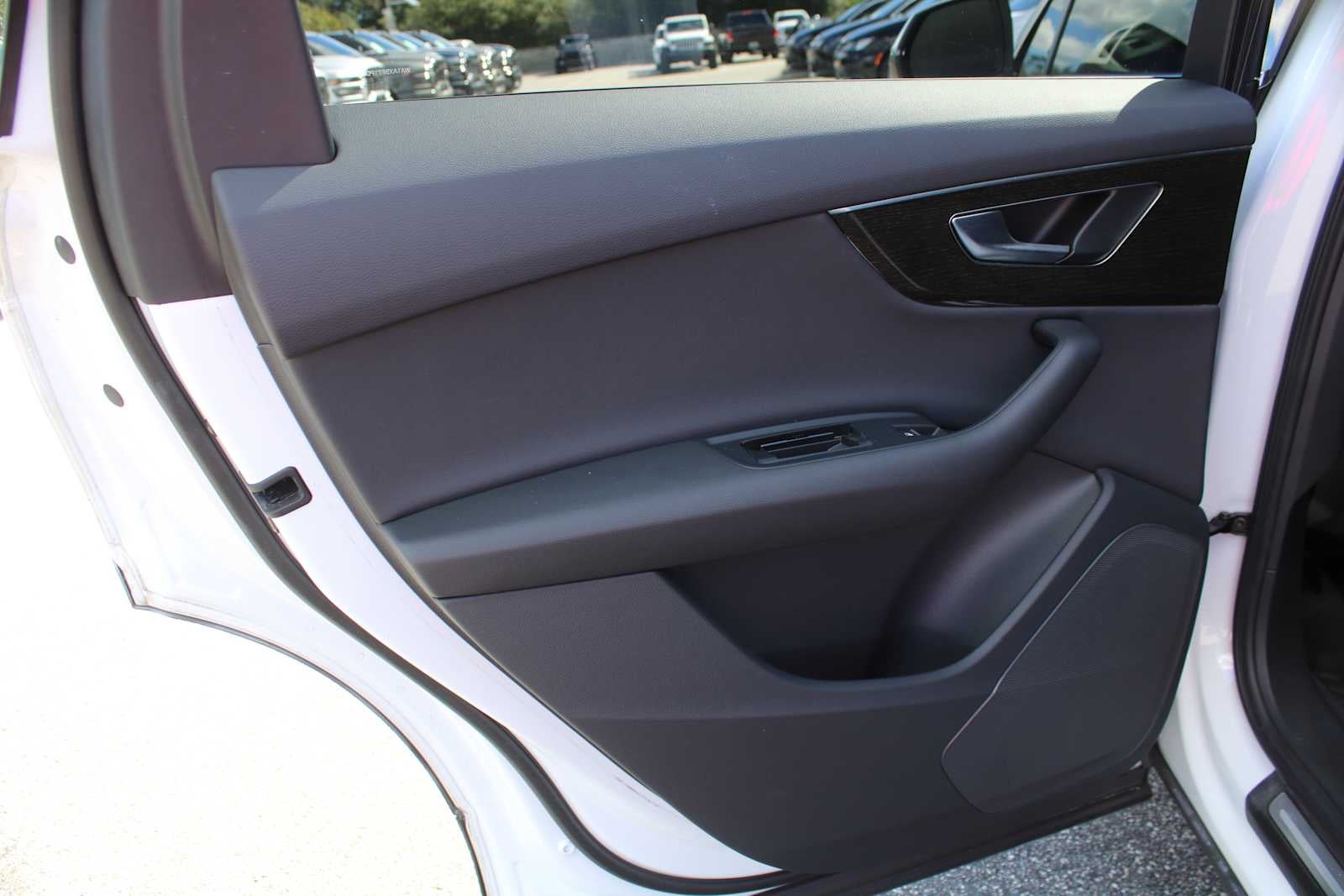 2023 Audi Q7 Premium