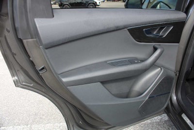 2022 Audi Q7 Premium Plus