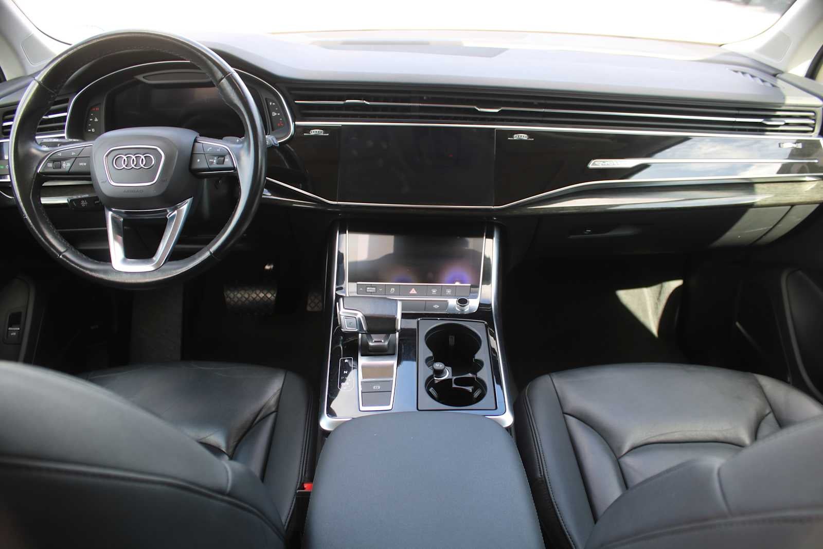 2022 Audi Q7 Premium Plus