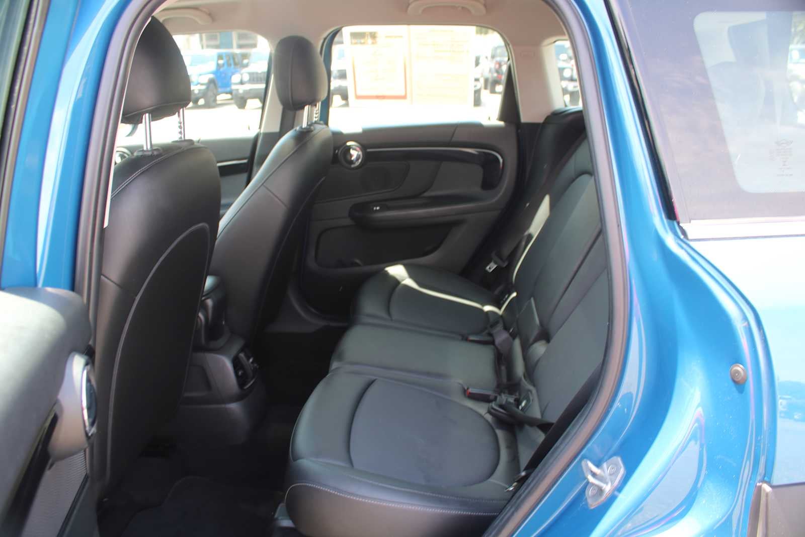 2022 MINI Countryman Cooper