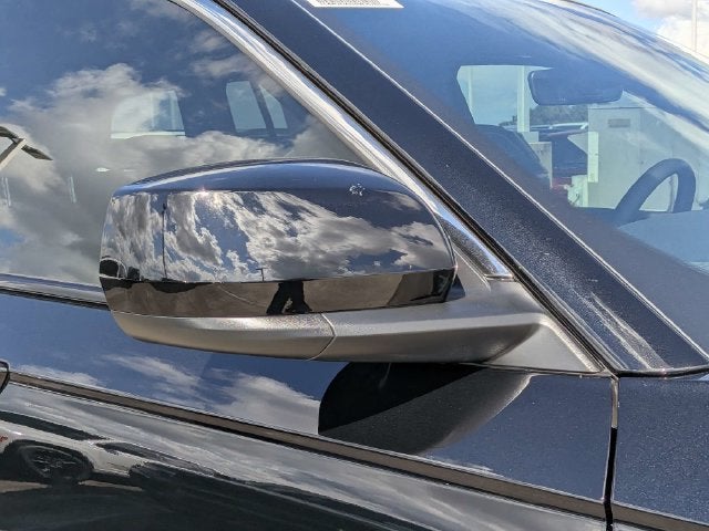 2027 Jeep Grand Cherokee Laredo