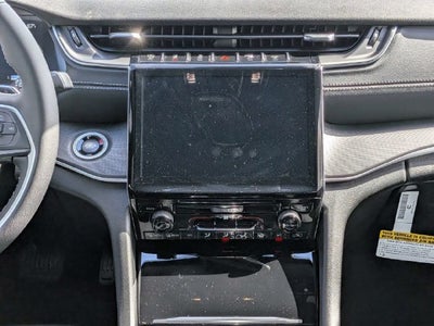 2027 Jeep Grand Cherokee Laredo